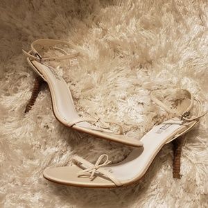 Venus studio heels